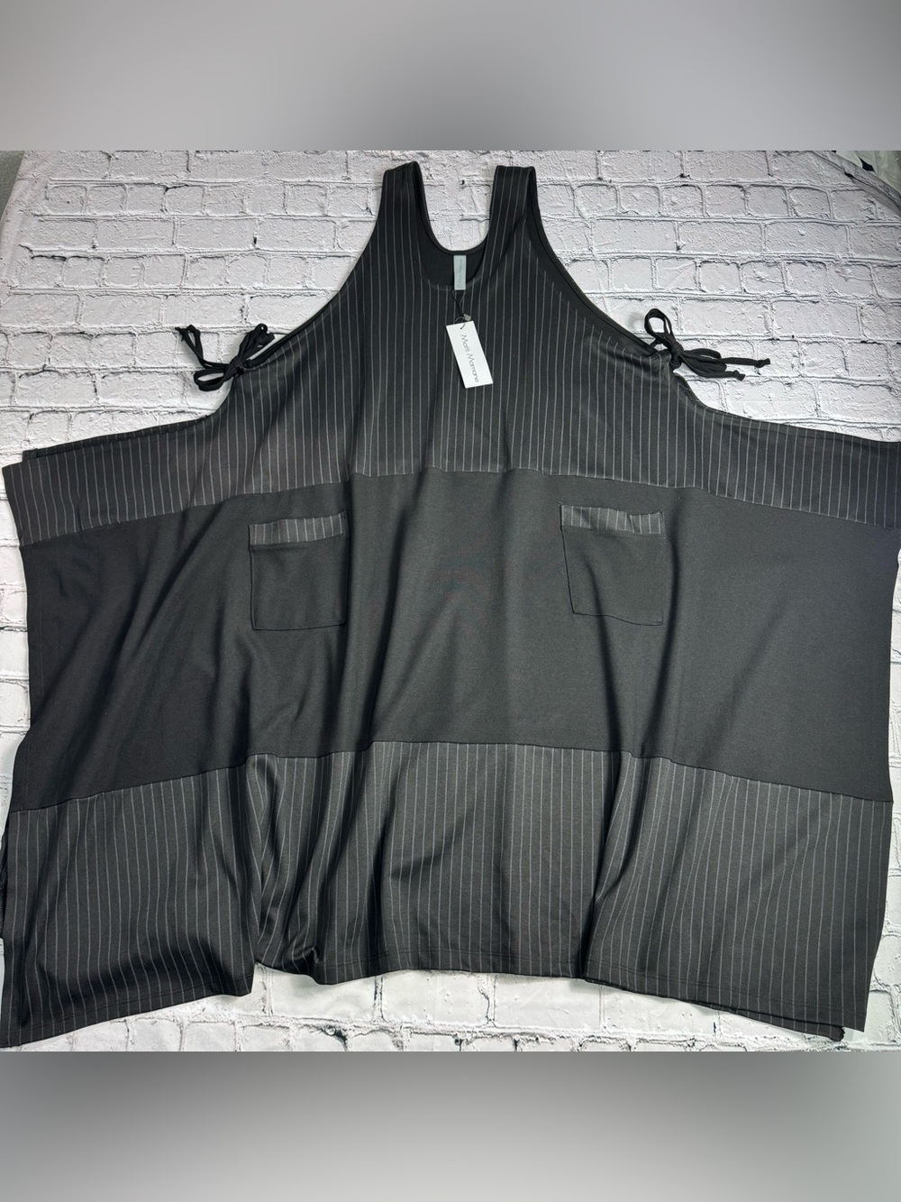 Matti Mamane NWT Black Pinstripe Sleeveless Tank Poncho Dress Pockets Size L